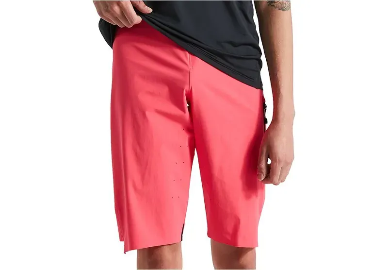 Specialized Trail Air Shorts in Imperial Red